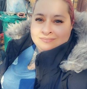 Meet your Posher, Sara